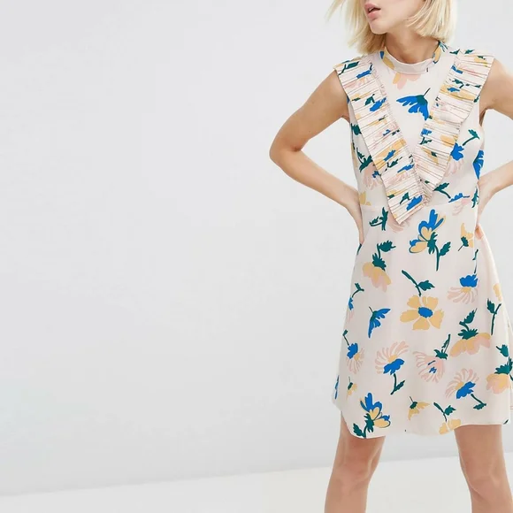 ASOS Aline Dress with Pleated Yoke Front in Floral Print - Picture 1 of 4